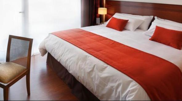 Herradura Hotel Suites Неукен Экстерьер фото