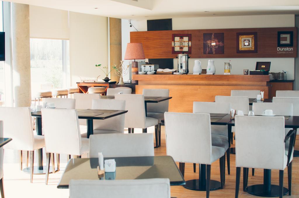 Herradura Hotel Suites Неукен Экстерьер фото